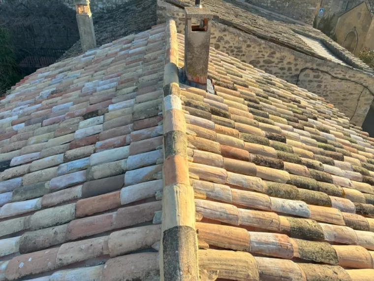 Rénovation de toiture de maison vers Valréas