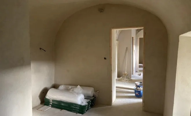 Rénovation complète d'un bâtiment par professionnel à Valréas, Grignan, Bâti Estran