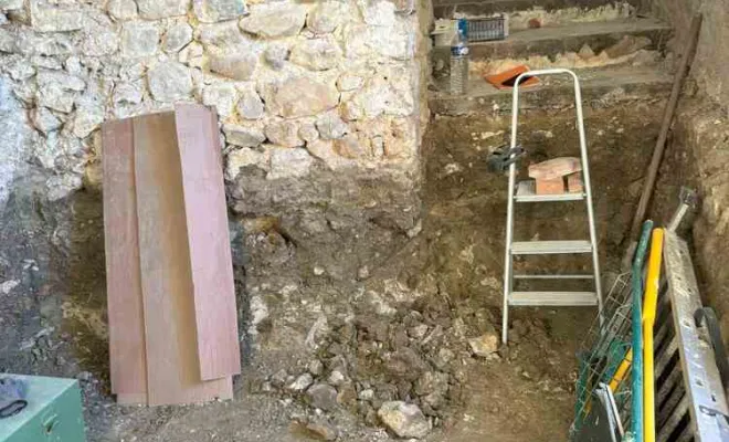 Rénovation complète d'une maison de village à Valaurie, Grignan, Bâti Estran