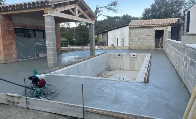 Rénovation d'une piscine à Réauville, Grignan, Bâti Estran