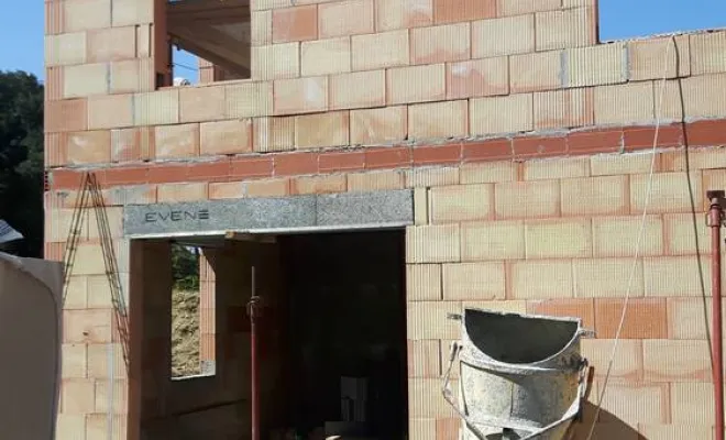 Maçonnerie, Grignan, Bâti Estran