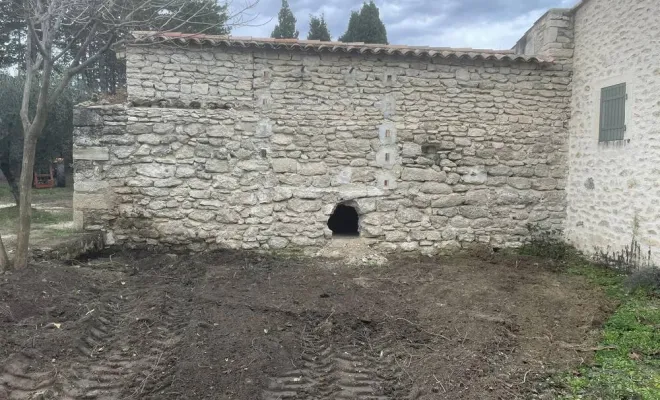 Maçonnerie, Grignan, Bâti Estran