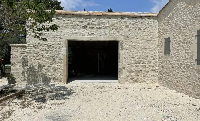 Maçonnerie, Grignan, Bâti Estran