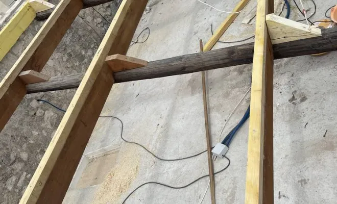 Rénovation toiture, Grignan, Bâti Estran