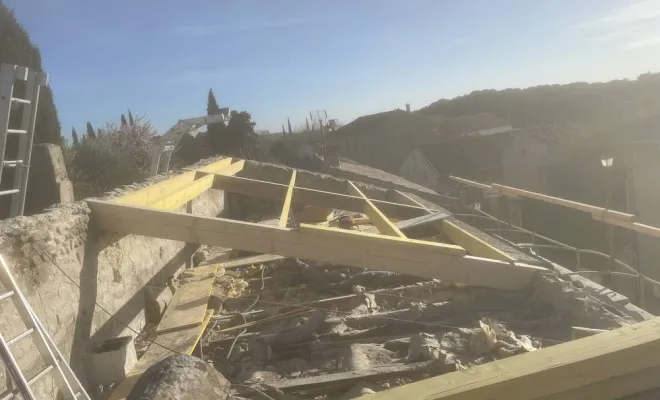 Rénovation toiture, Grignan, Bâti Estran